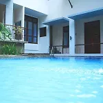 Lotus Art Garden Hotel